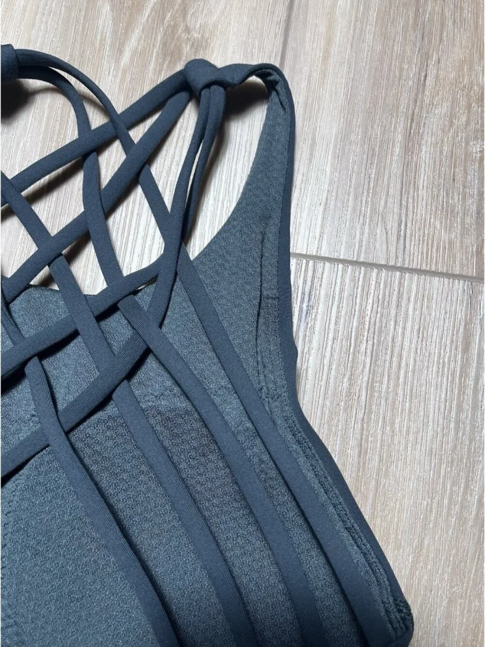 Lululemon Free To Be Wild High Neck Long Line Green Athletic Bra - Women Size 4
